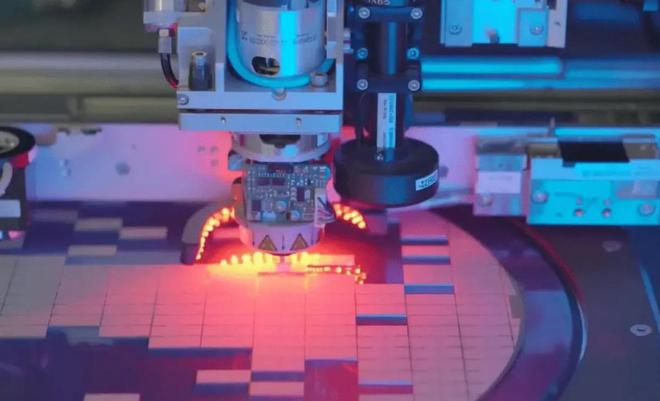 国产光刻呼之欲出！哈工大光刻光源技术获奖未来是EUV的天下？(图11)