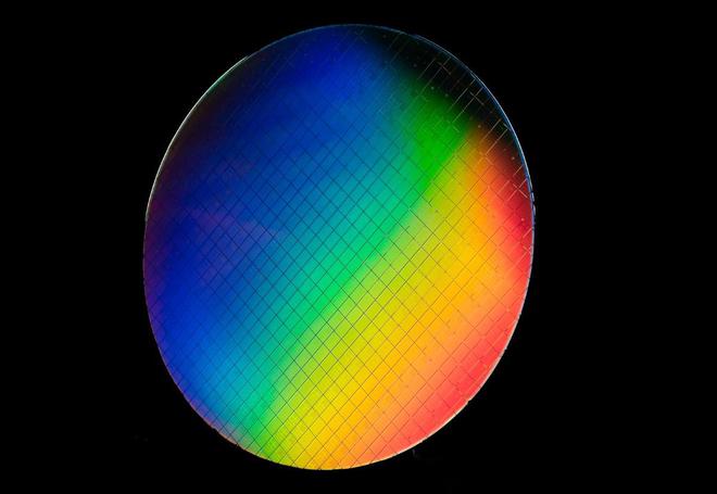 国产光刻呼之欲出！哈工大光刻光源技术获奖未来是EUV的天下？(图27)