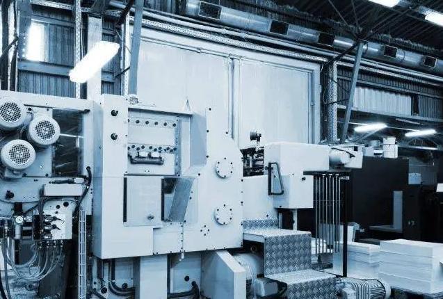 全球仅两个国家掌握比还稀有高端光刻机究竟有多难?(图8)