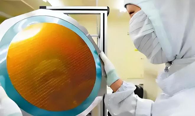 外媒:ASML光刻机风云变幻了(图2)