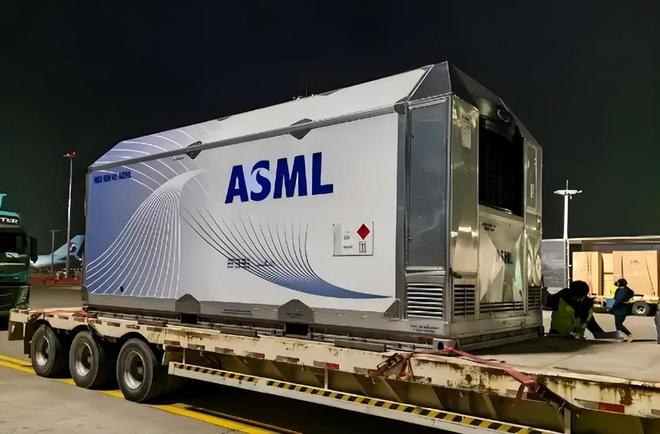 外媒:ASML光刻机风云变幻了(图4)