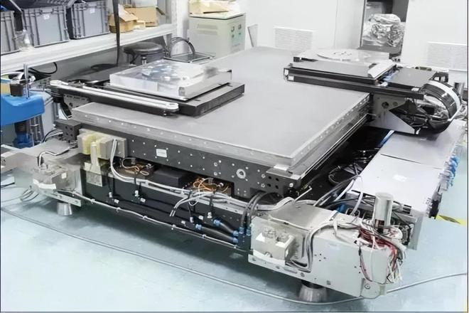 只差光刻技术了！日媒：中国将成日荷后第三个造光刻机的国家(图5)